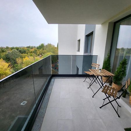 Green Tam - Nature Heaven - Private Parking Букурещ Екстериор снимка